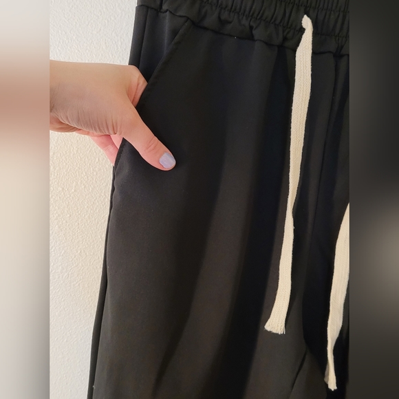 💀Women's Size Small Creepy Skeleton Sweatpants - Picture 4 of 6